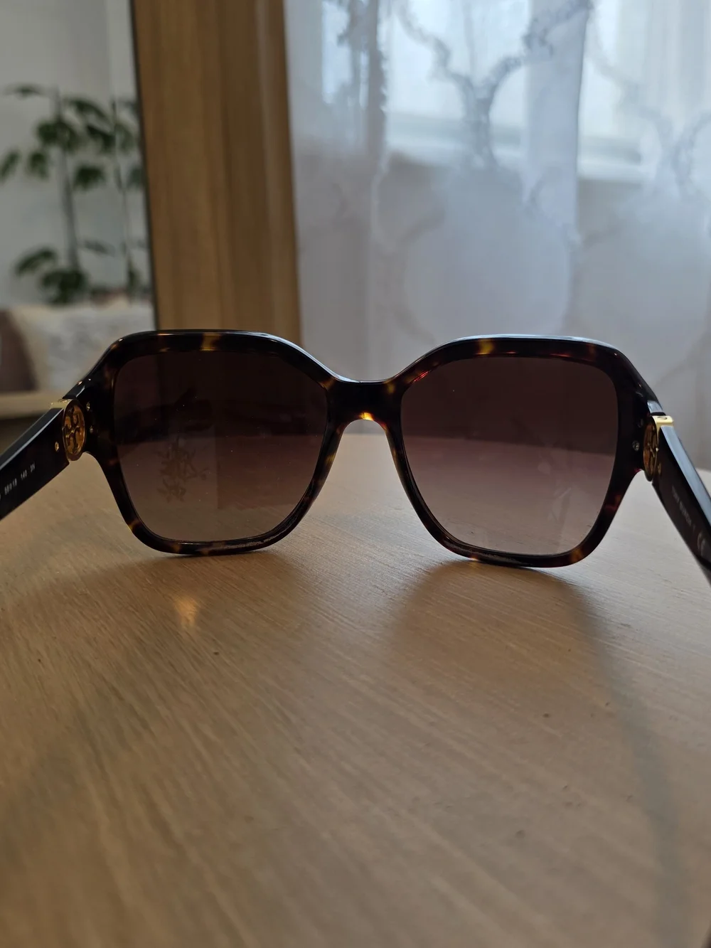 Tory Burch Tortoiseshell Sunglasses Temple Arm